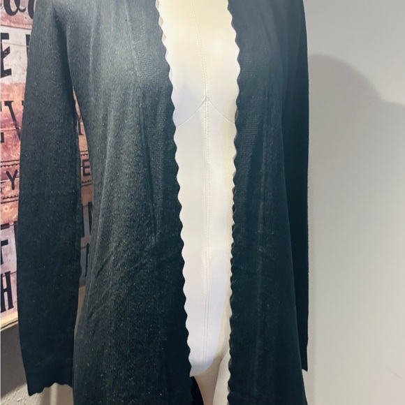 Sacred Threads Black Cardigan with Elegant Wavy Trim - Picture 12 of 15